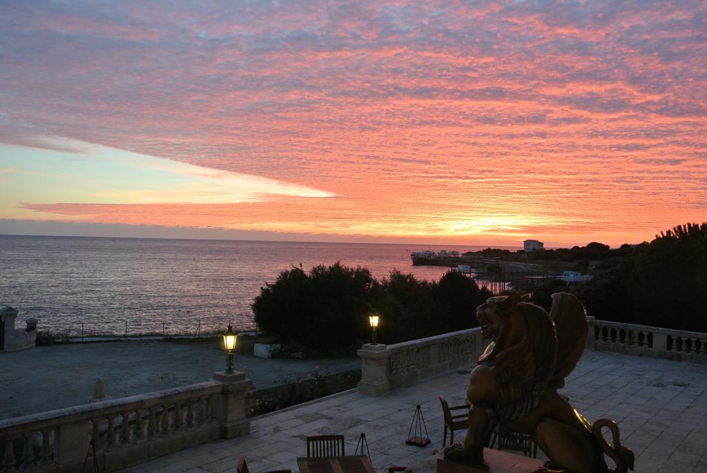 Hotel Primavera Saint-Palais-sur-Mer Exteriör bild